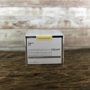 It Cosmetics confidence in a cream